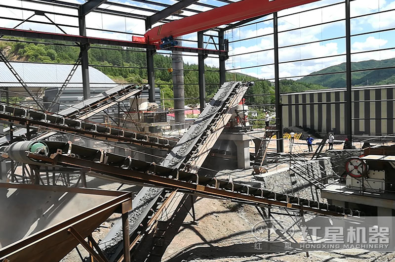 硅石破碎现场图片 硅石破碎现场图片