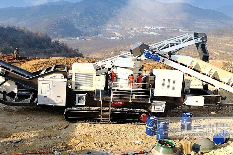 贵州时产500吨履带式碎石机作业现场